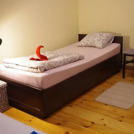 Mamma Mia Female Hostel *
